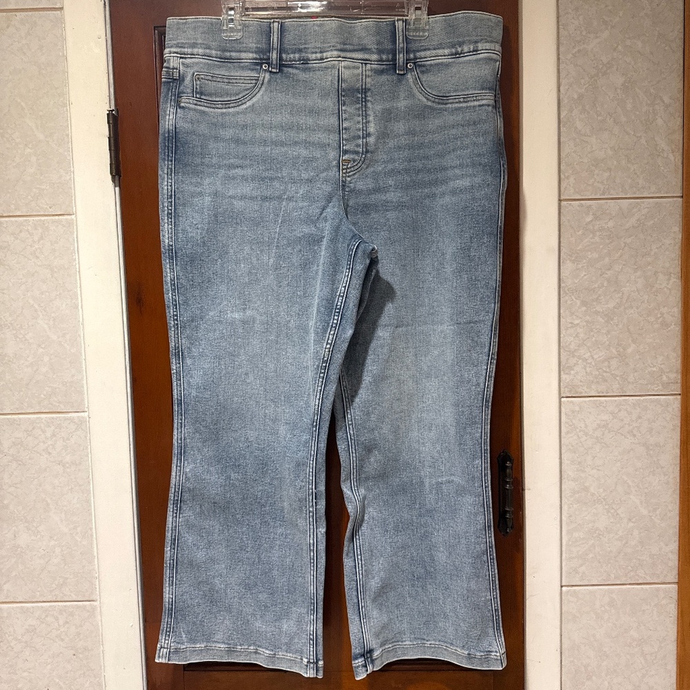 Spanx SPANXshape EveryWear Kick Flare Jeans - Picture 3 of 4
